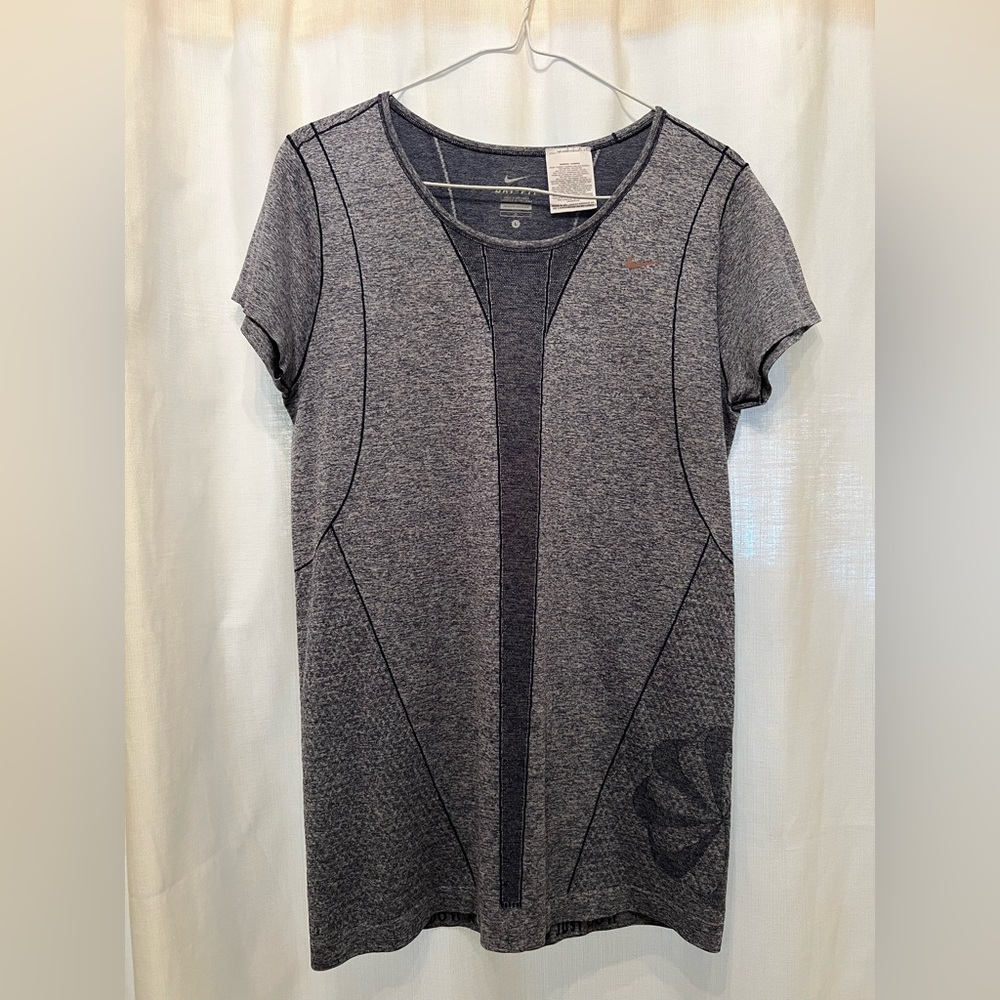 Women’s Nike Dri-fit Shirt, Size L